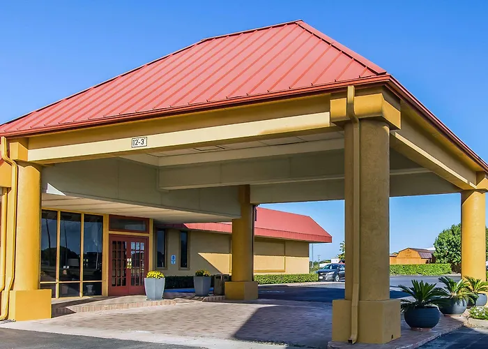 Quality Inn Ada Near University