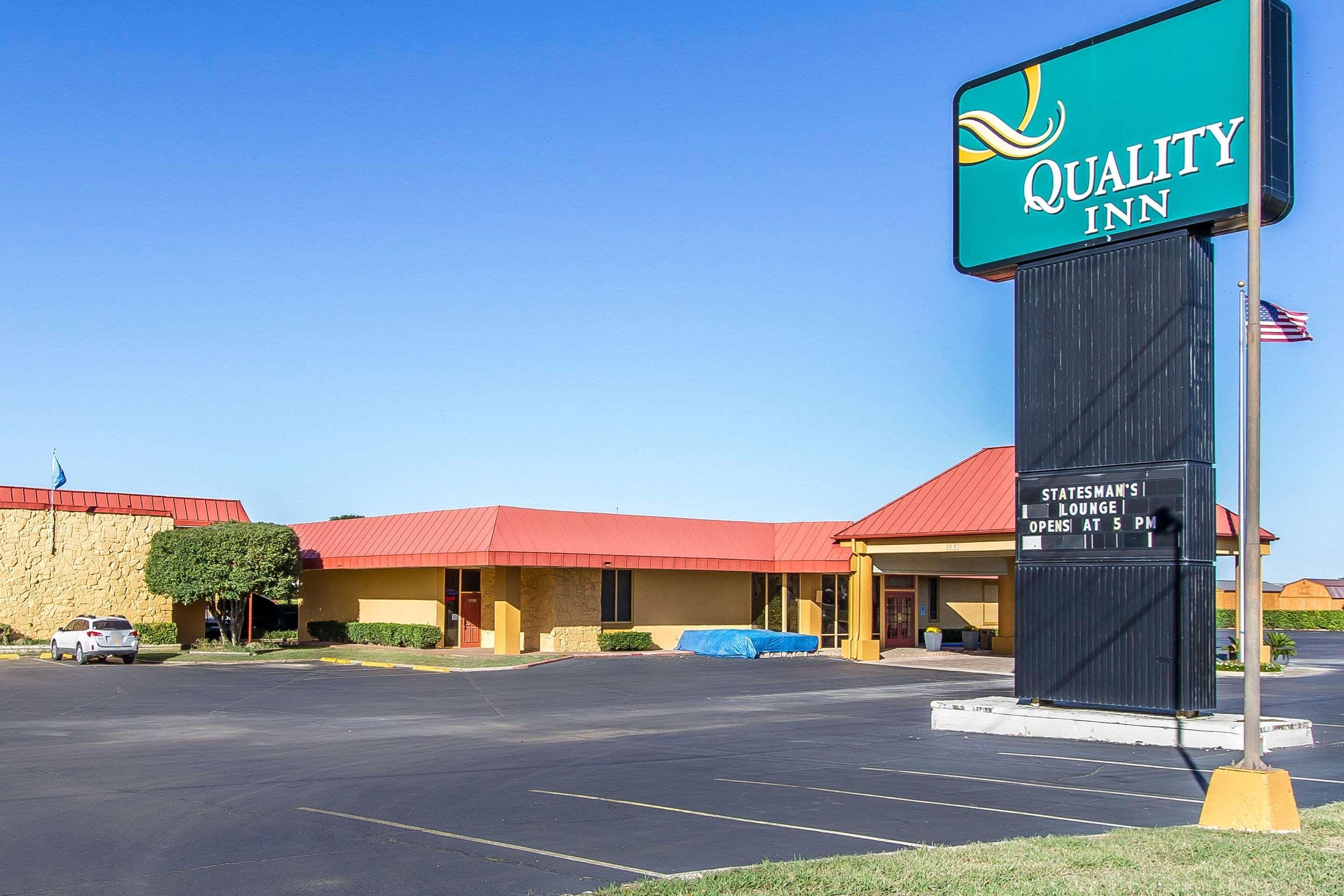 Inn Quality Near Ada